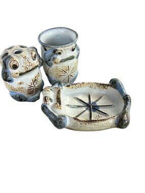 Takahashi Pottery Vintage 70s Frog Vanity Set Soap Dish Toothbrush Holder Cup
